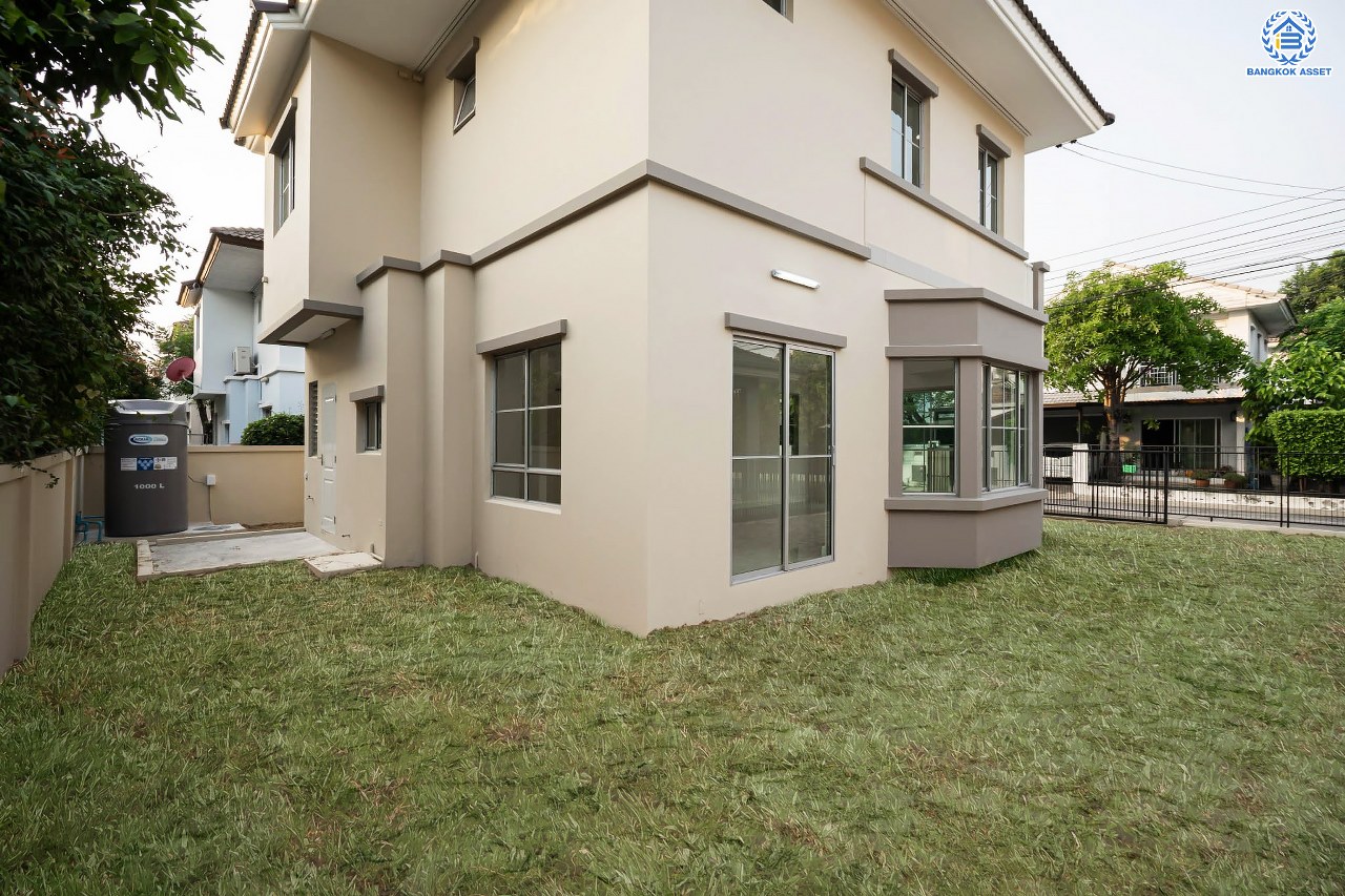 บ้านมือสองตกแต่งใหม่ คุณภาพแบรนด์ LH โครงการ ชัยพฤกษ์ ราชพฤกษ์-แจ้งวัฒนะ เนื้อที่ 58.4 ตร.ว. ฟังก์ชัน 3 ห้องนอน 3 ห้องน้ำ 2 ที่จอดรถ ภายในตกแต่งหรูหรา บนทำเลศักยภาพติดถนนราชพฤกษ์ เชื่อมสู่แจ้งวัฒนะได้อย่างรวดเร็ว และเพียง 10 นาทีถึงรถไฟฟ้า "สถานีบางรักใหญ่" จุดขึ้นทางด่วน "ศรีรัช" โรบินสัน ไลฟ์สไตล์ ราชพฤกษ์ และ โลตัส นอร์ธราชพฤกษ์